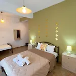 Anastasios Apartamento Potos